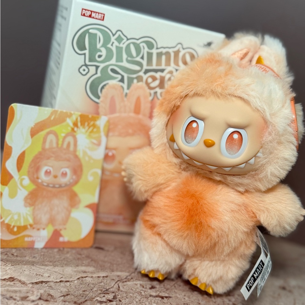New Pop Mart Big Into Energy Vinyl Plush Happiness
